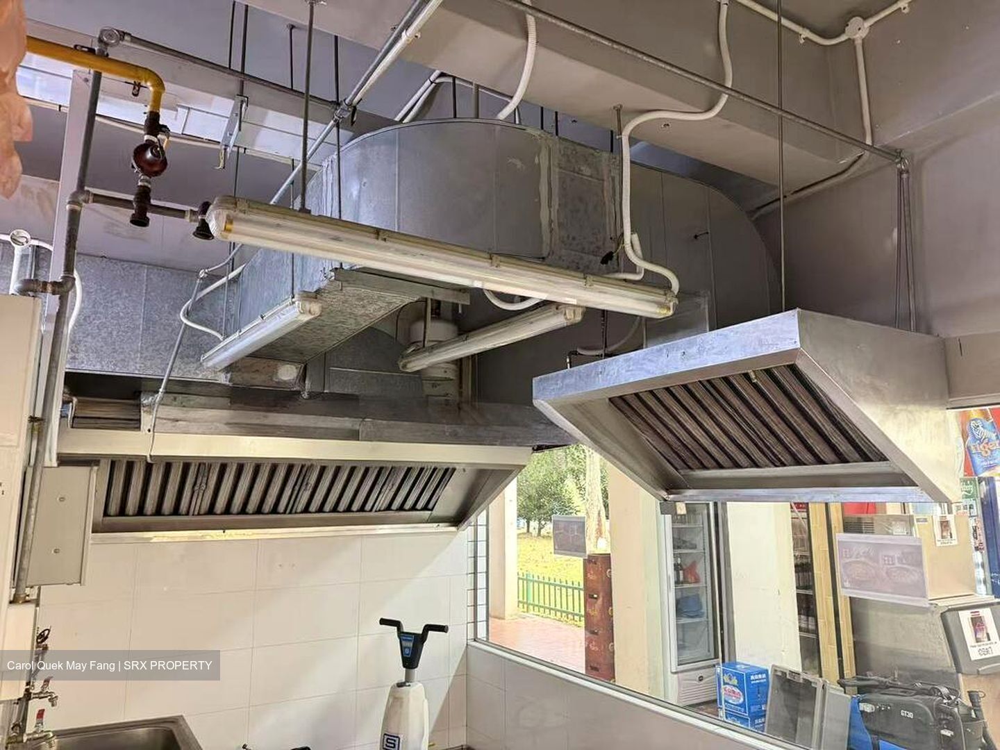 Serangoon Central Drive (D19), Retail #497249871